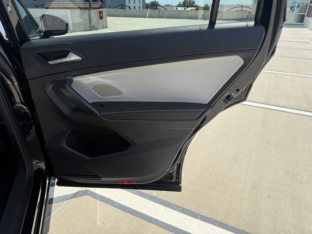 2022 Volkswagen Tiguan Image 18