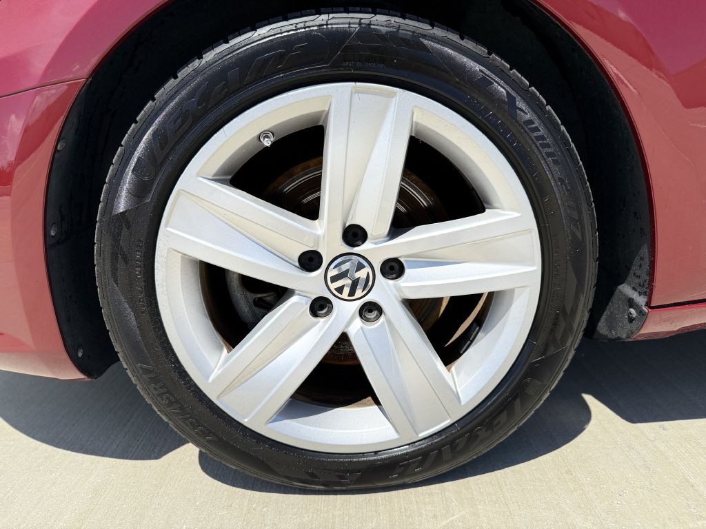 2014 Volkswagen CC Image 7