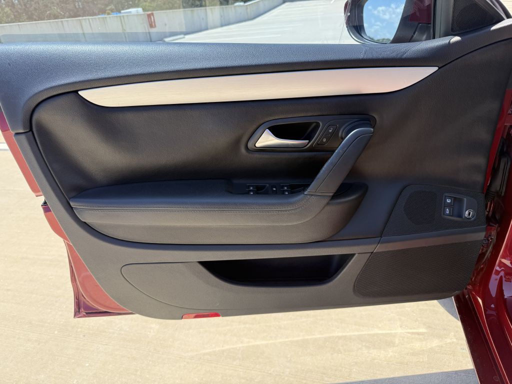 2014 Volkswagen CC Image 14