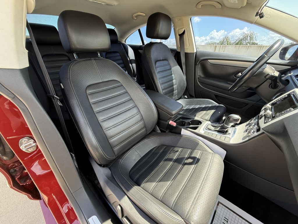 2014 Volkswagen CC Image 22