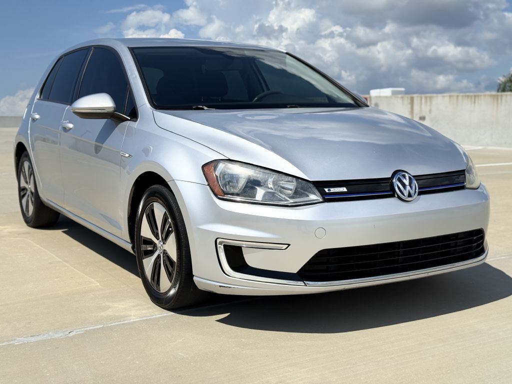 2016 Volkswagen Golf Image 6