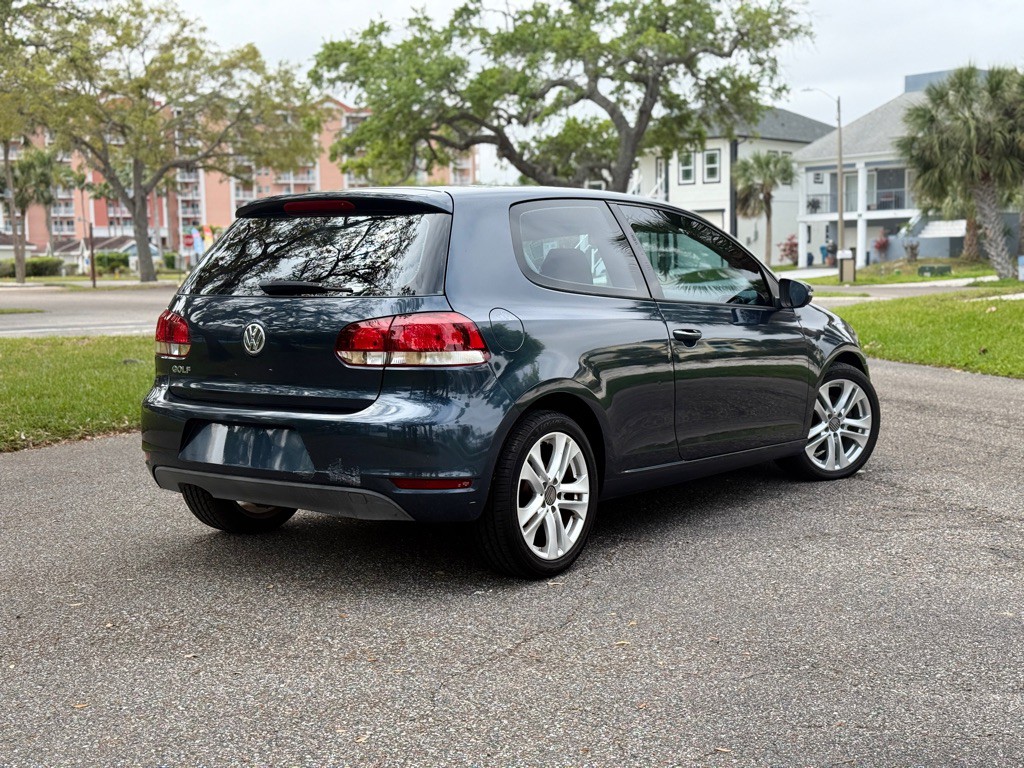 2012 Volkswagen Golf Image 5