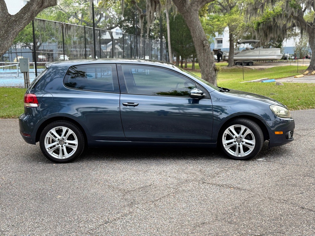 2012 Volkswagen Golf Image 6