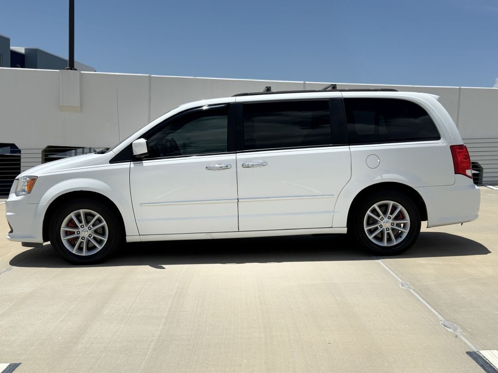 2016 Dodge Grand Caravan Image 2