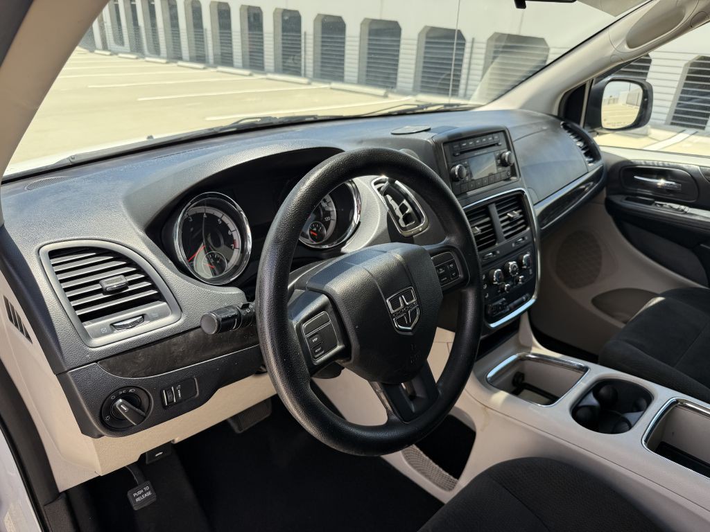 2016 Dodge Grand Caravan Image 14