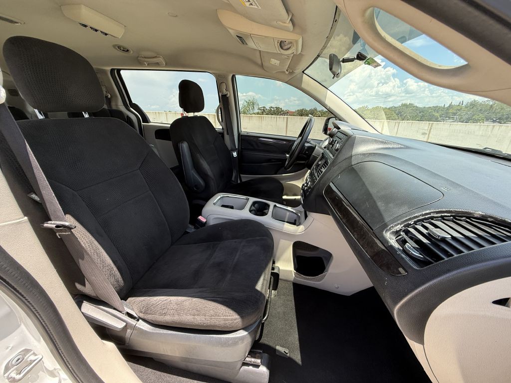 2016 Dodge Grand Caravan Image 22