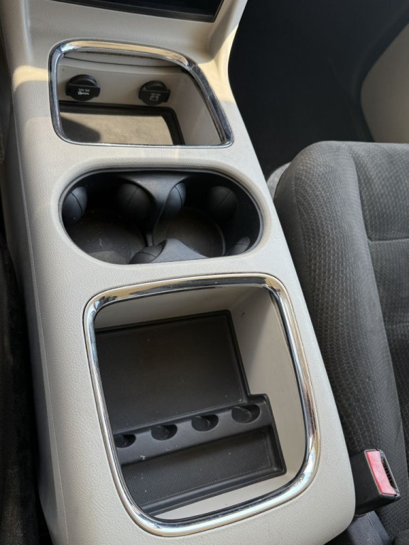 2016 Dodge Grand Caravan Image 27