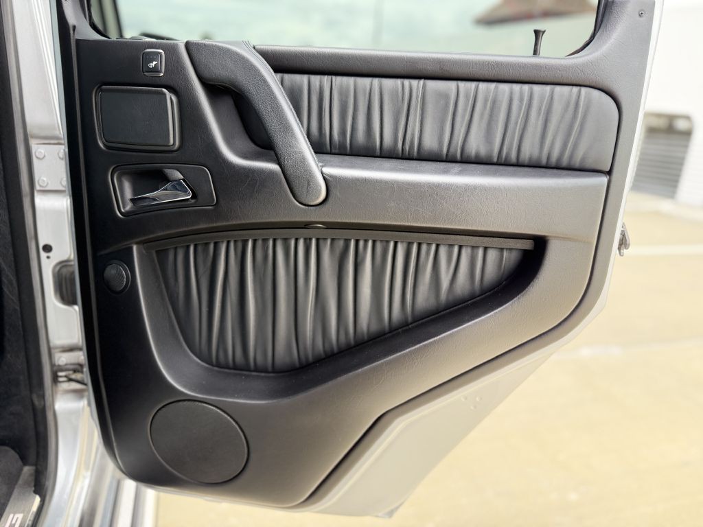 2016 Mercedes-Benz G-Class Image 70