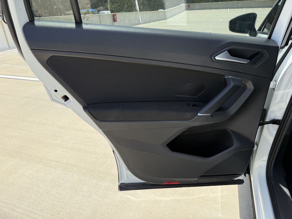 2020 Volkswagen Tiguan Image 18