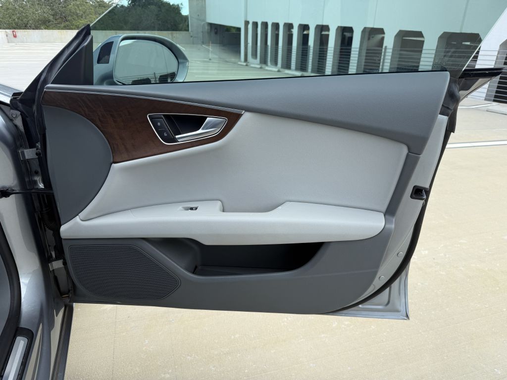 2012 Audi A7 Image 28