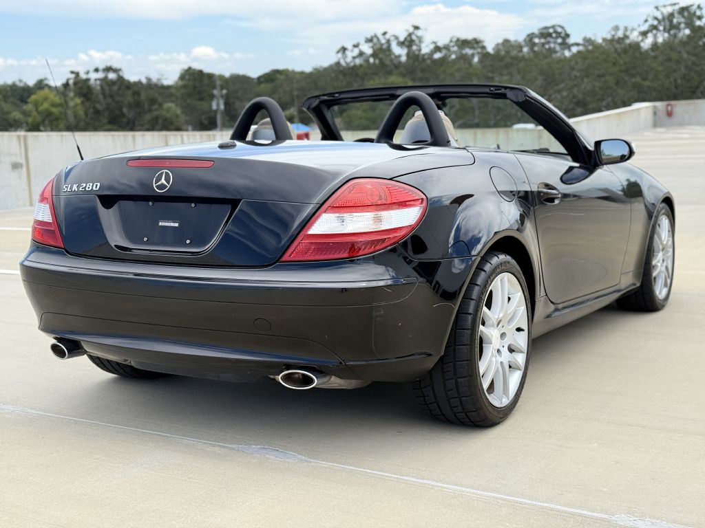 2008 Mercedes-Benz SLK-Class Image 4