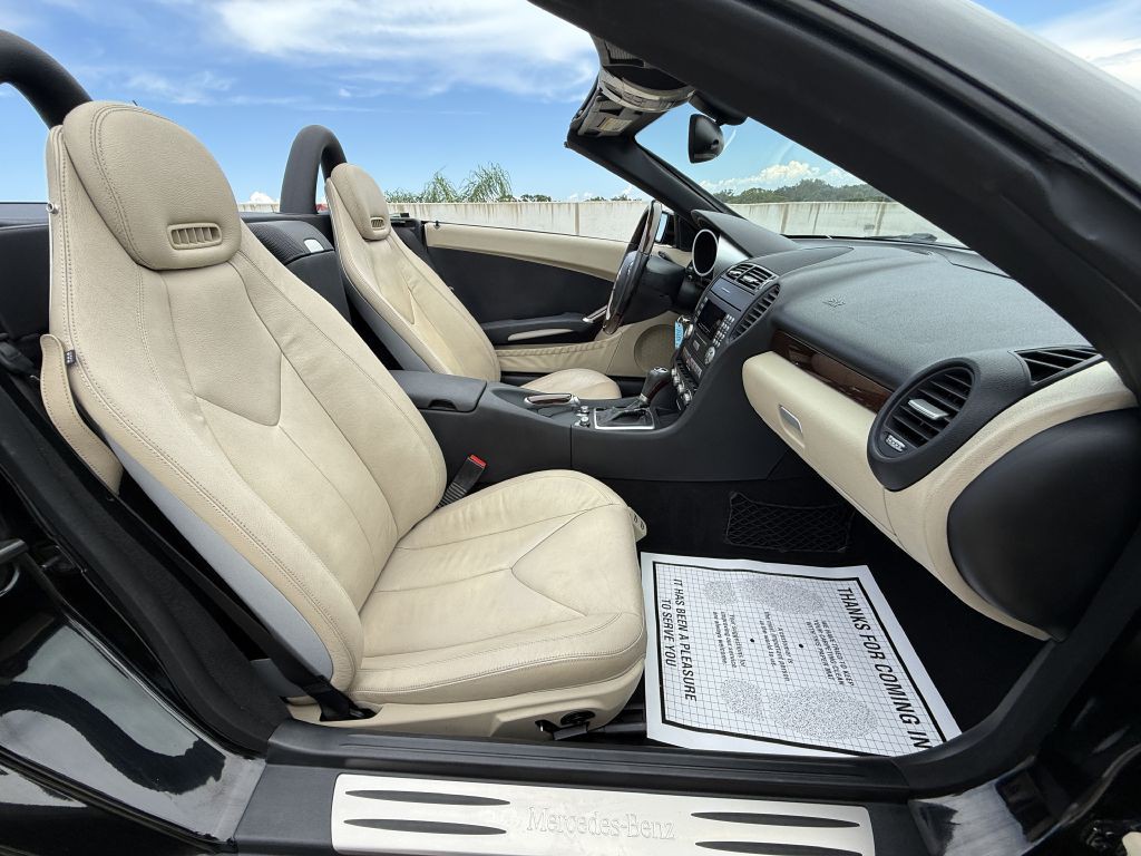 2008 Mercedes-Benz SLK-Class Image 17