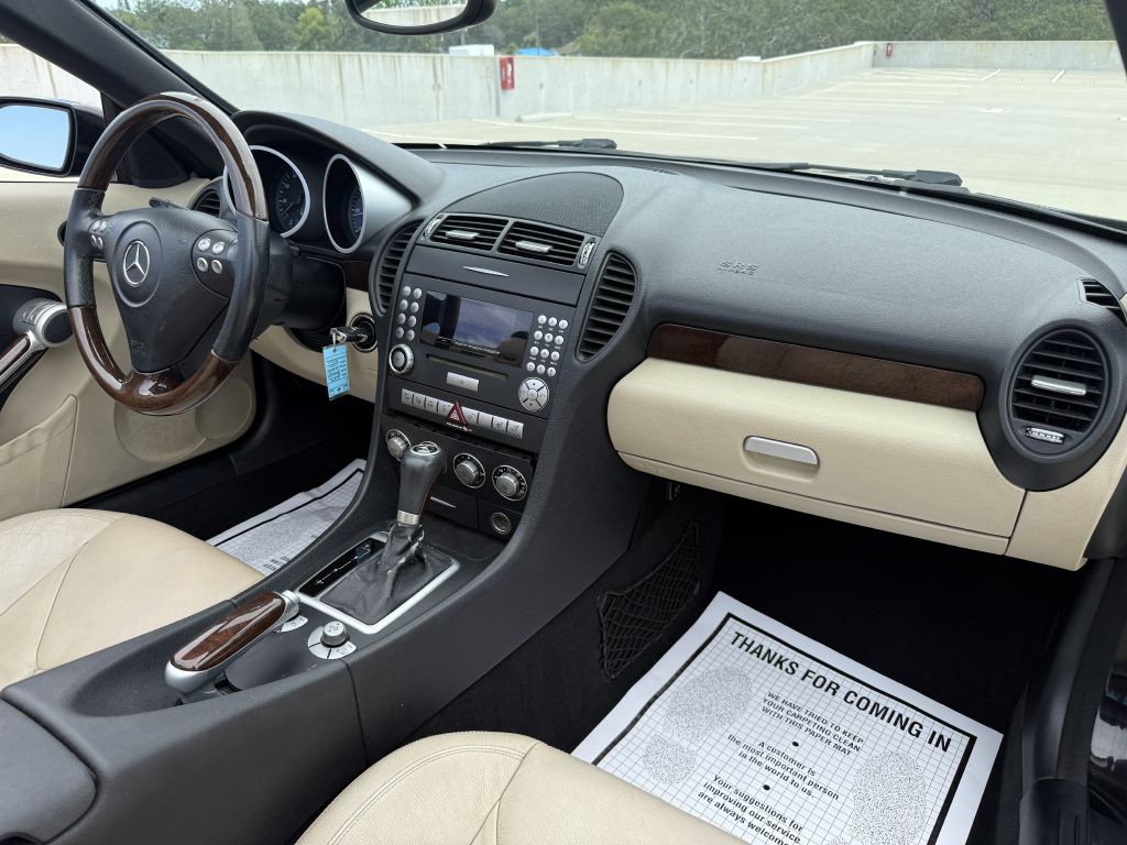 2008 Mercedes-Benz SLK-Class Image 18