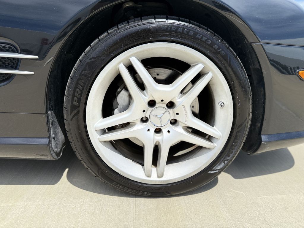 2007 Mercedes-Benz SL-Class Image 9