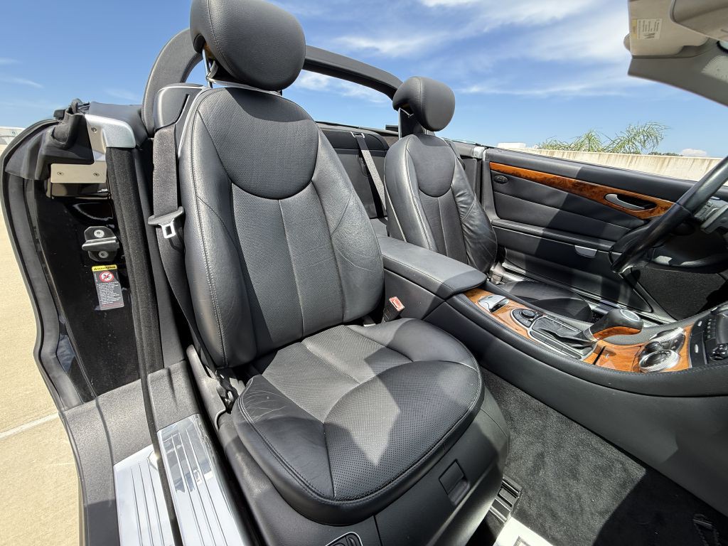 2007 Mercedes-Benz SL-Class Image 16