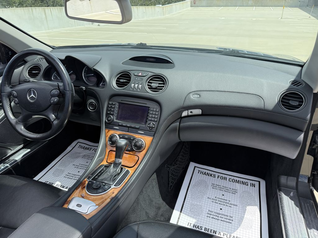 2007 Mercedes-Benz SL-Class Image 17