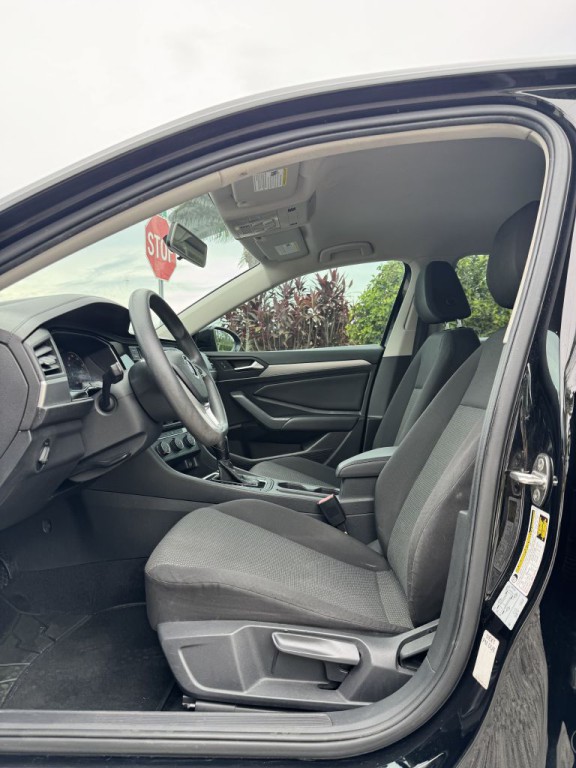 2019 Volkswagen Jetta Image 8