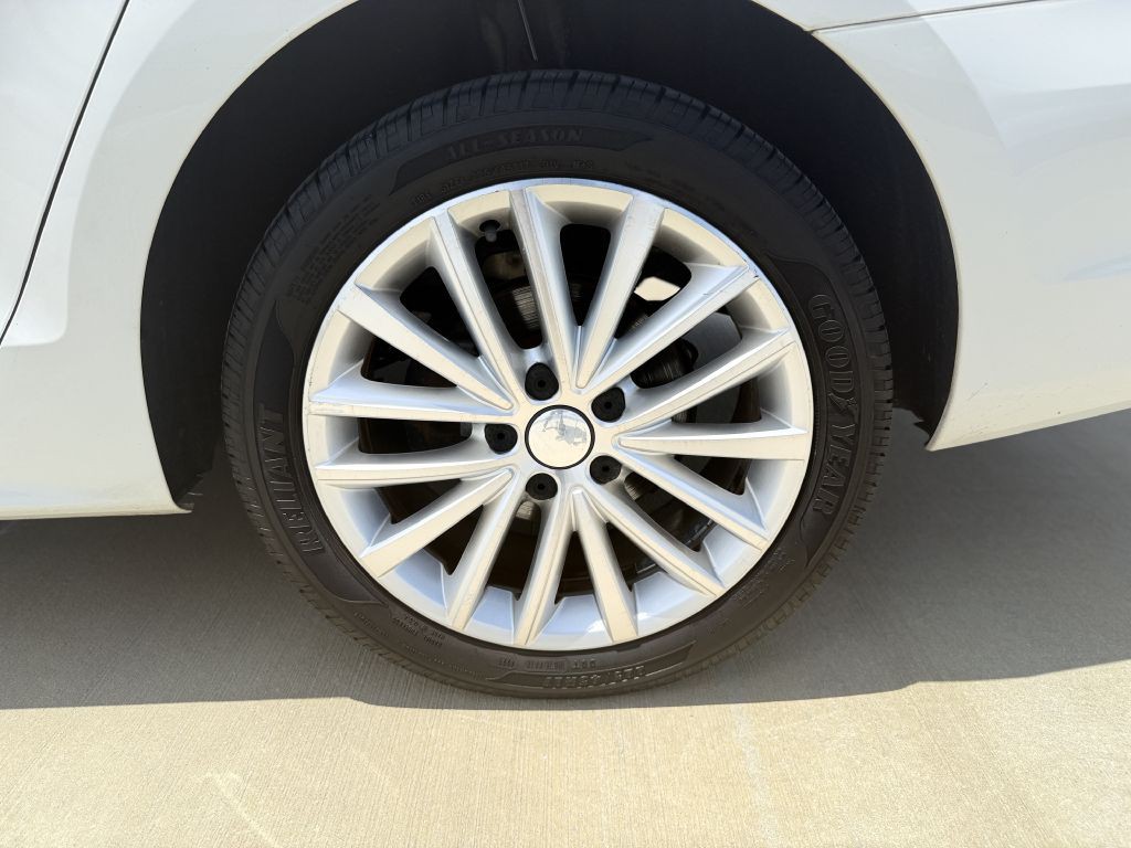 2011 Volkswagen Jetta Image 8