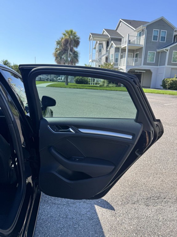 2018 Audi A3 Image 18