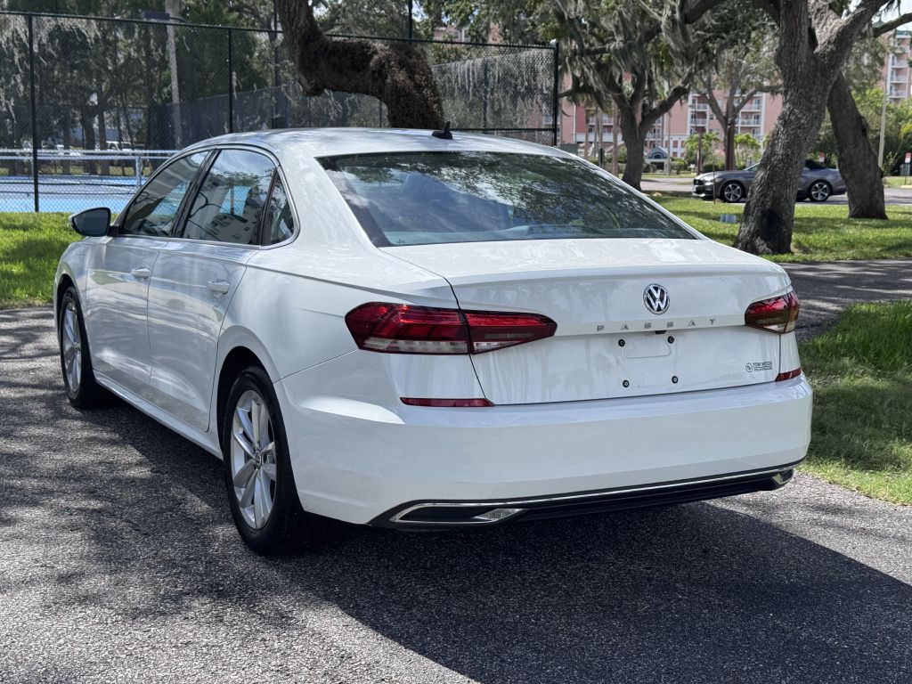 2020 Volkswagen Passat Image 3