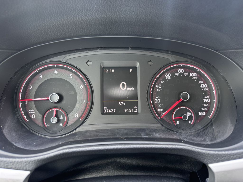 2020 Volkswagen Passat Image 21