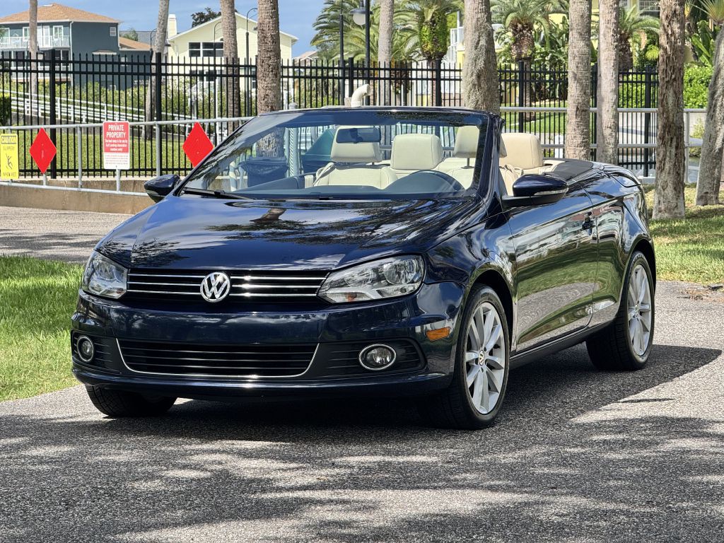 2012 Volkswagen Eos Image 1