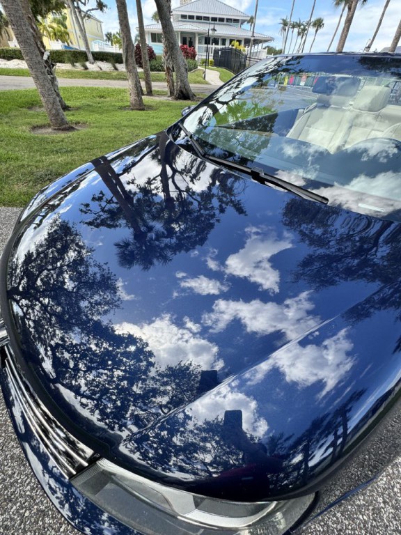 2012 Volkswagen Eos Image 10