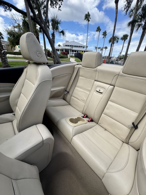 2012 Volkswagen Eos Image 14