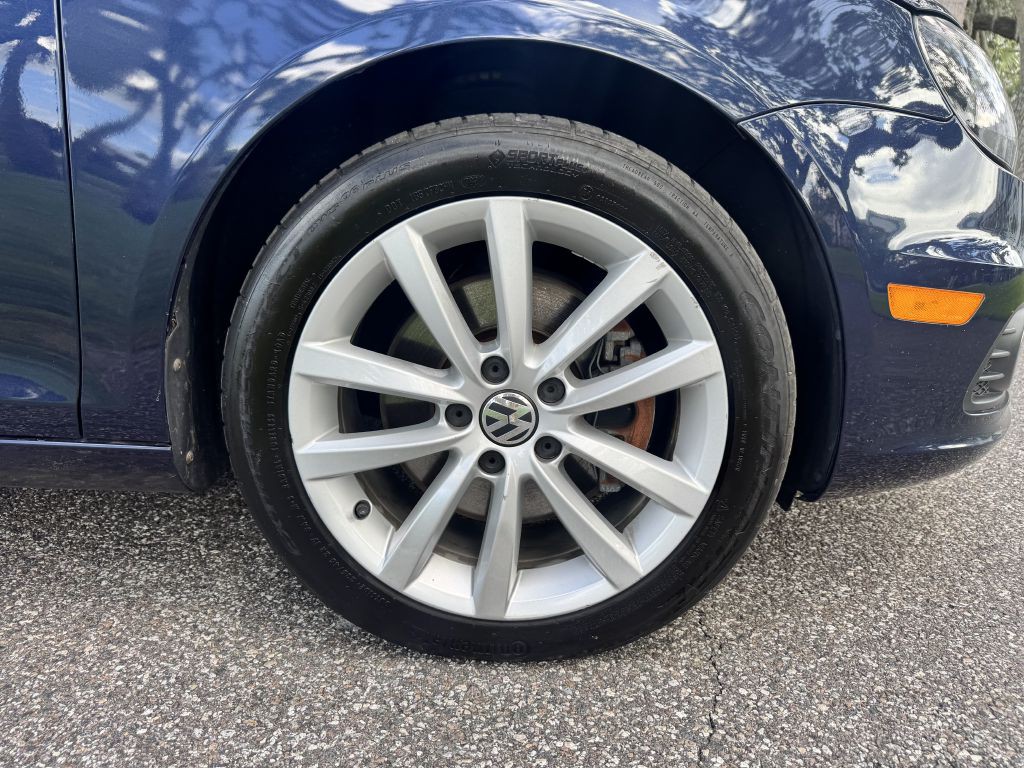 2012 Volkswagen Eos Image 23