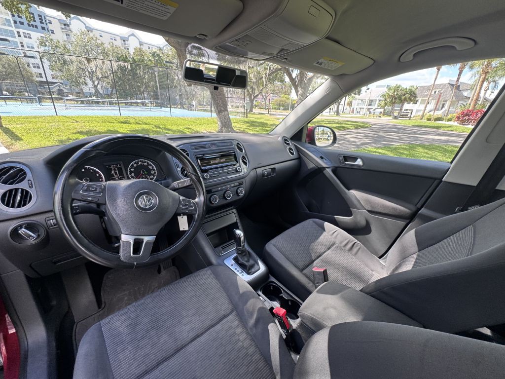 2014 Volkswagen Tiguan Image 9