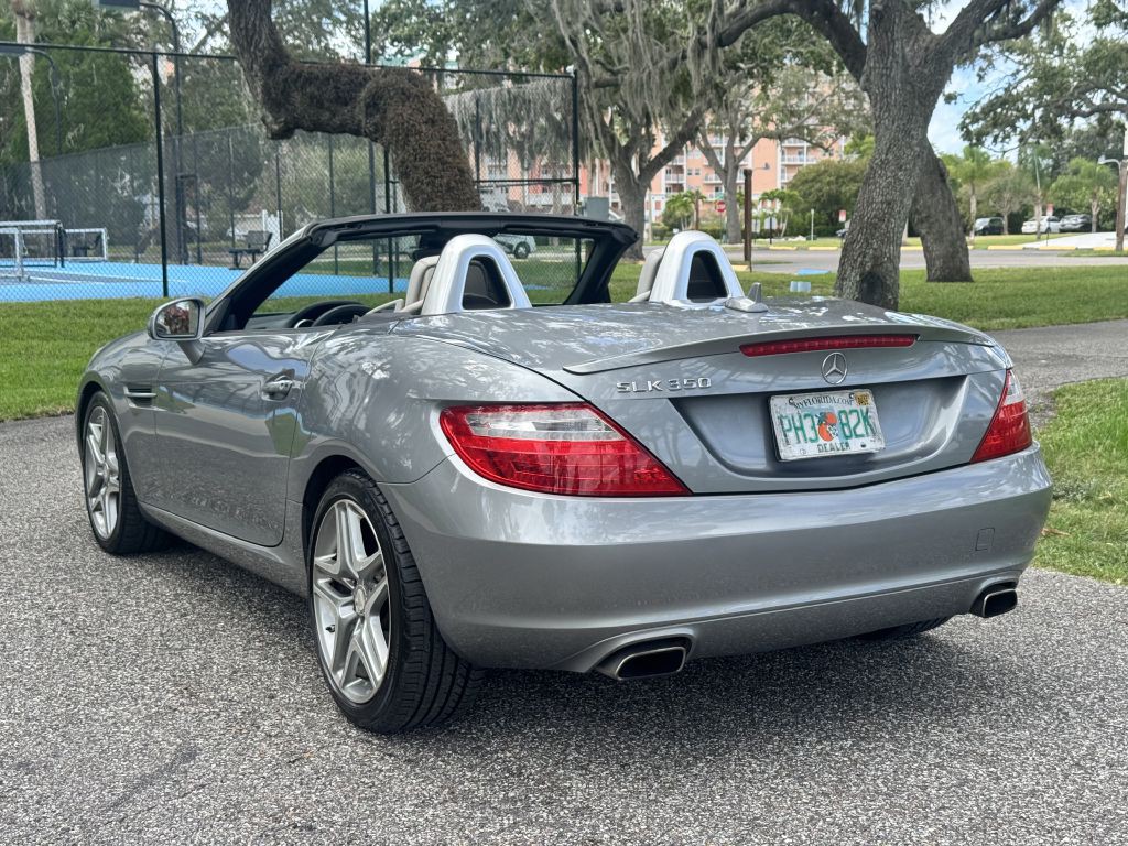 2015 Mercedes-Benz SLK-Class Image 3