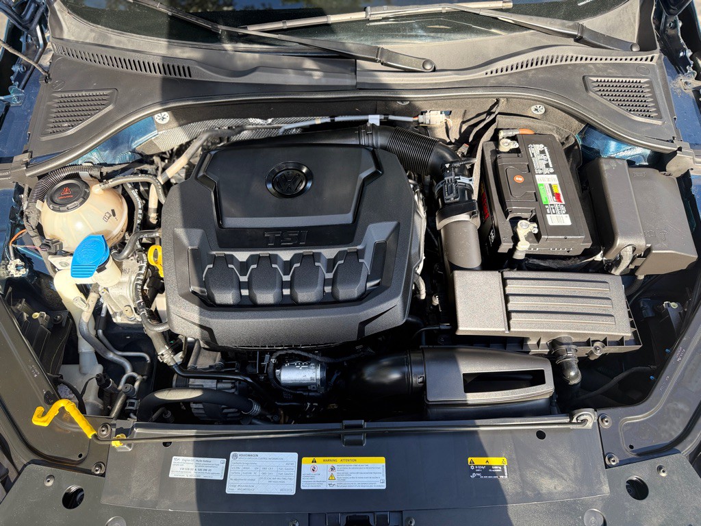 2021 Volkswagen Passat Image 8