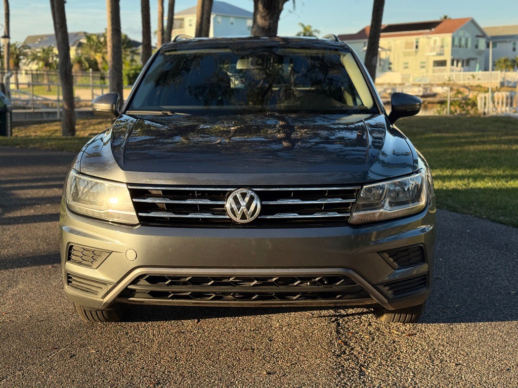 2018 Volkswagen Tiguan Image 2