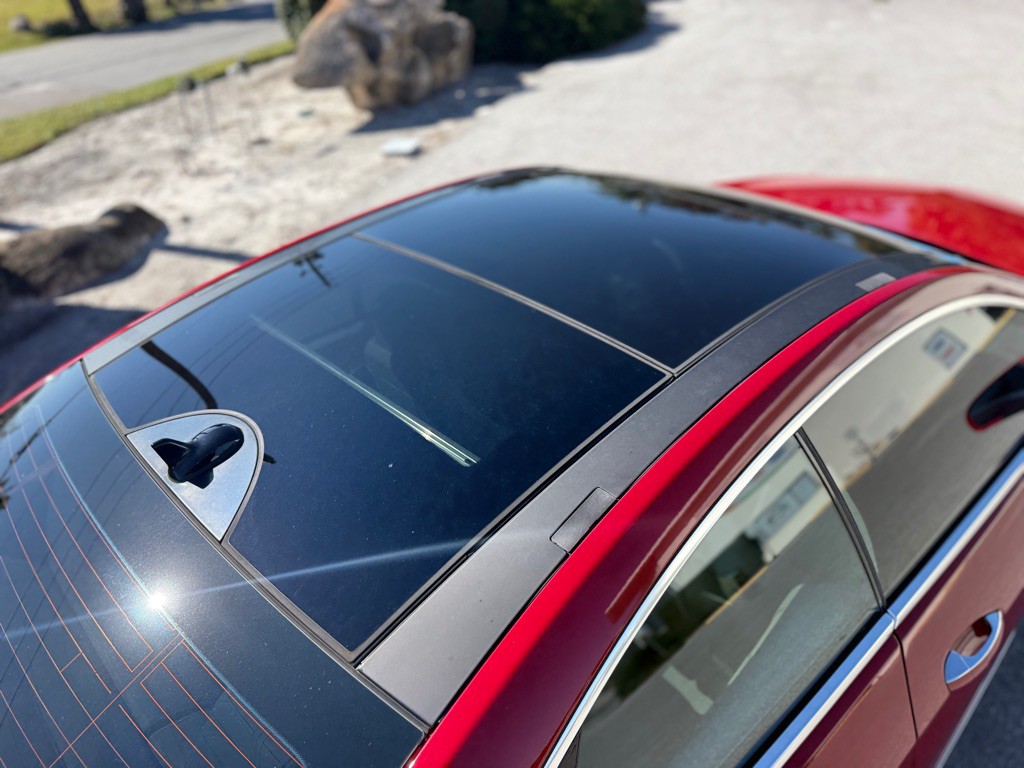 2010 Mercedes-Benz E-Class Image 7