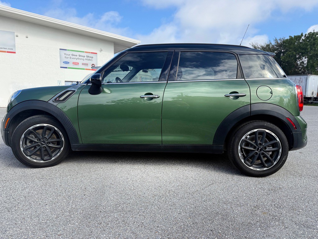 2016 MINI Cooper Image 4