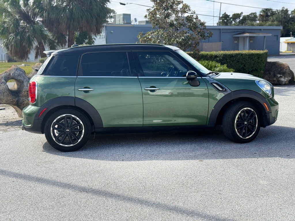 2016 MINI Cooper Image 7