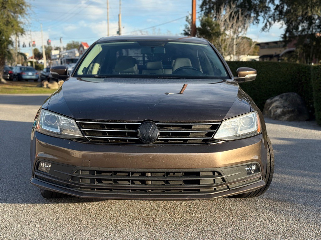 2015 Volkswagen Jetta Image 2