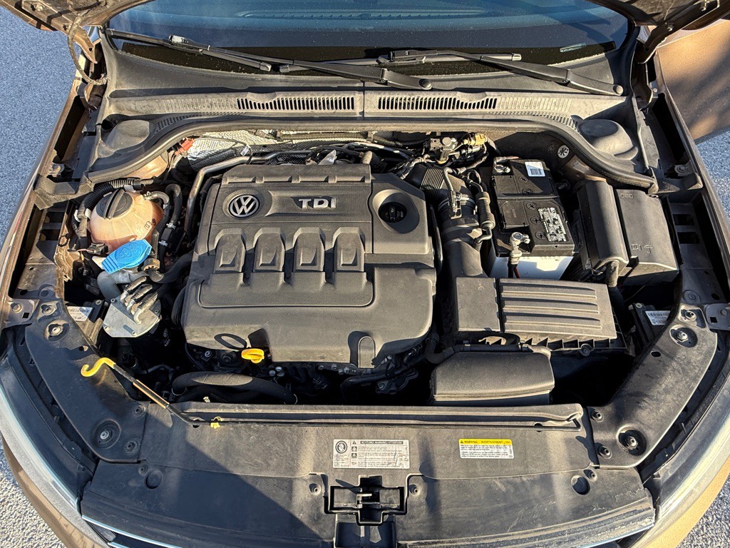 2015 Volkswagen Jetta Image 9