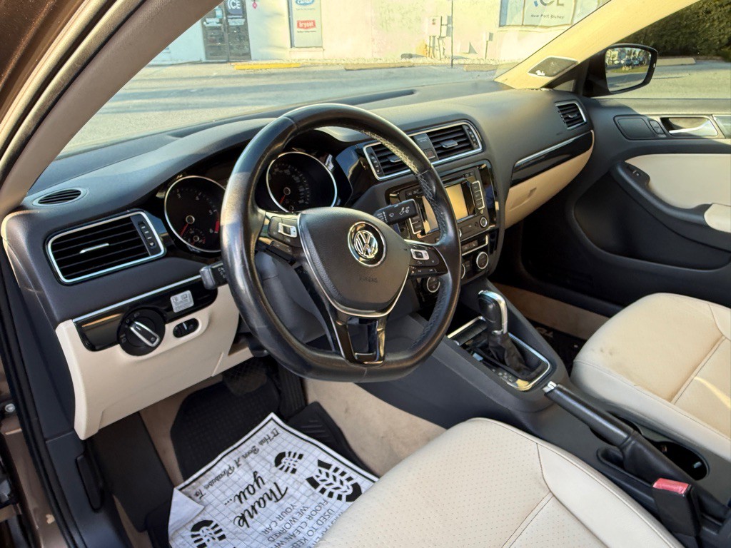 2015 Volkswagen Jetta Image 11