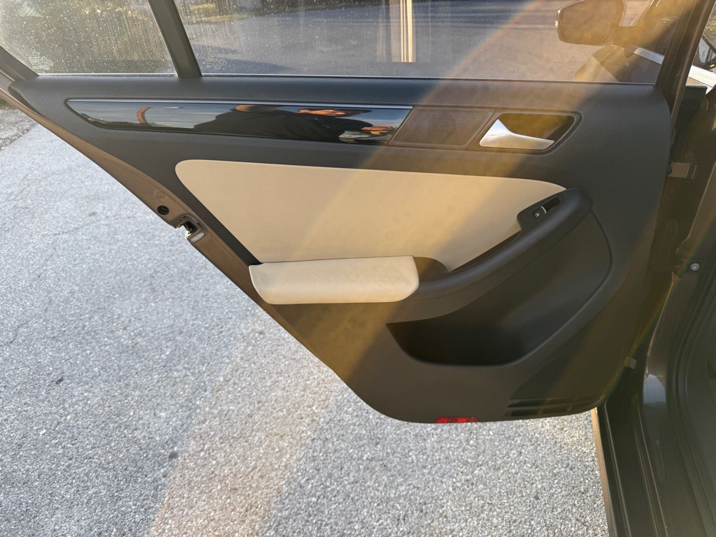 2015 Volkswagen Jetta Image 15