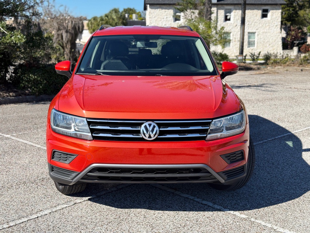 2019 Volkswagen Tiguan Image 2