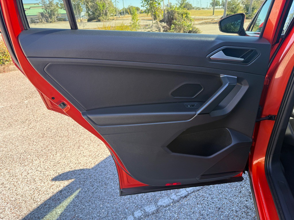 2019 Volkswagen Tiguan Image 14