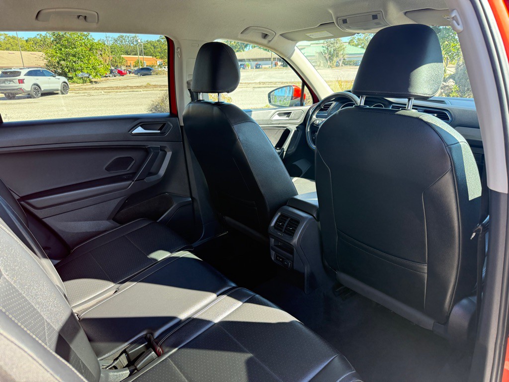 2019 Volkswagen Tiguan Image 17