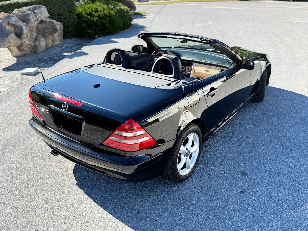 2003 Mercedes-Benz SLK-Class Image 5