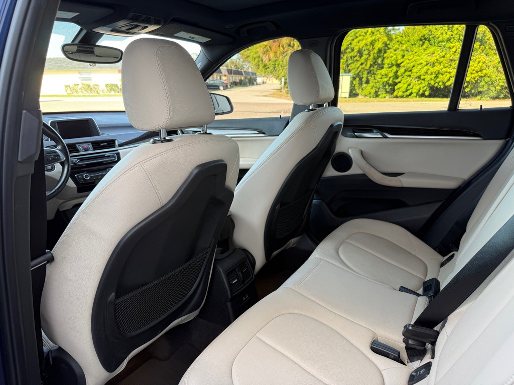 2018 BMW X1 Image 14