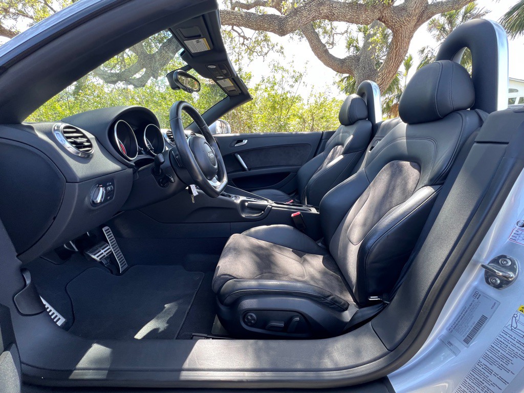 2008 Audi TT Image 10