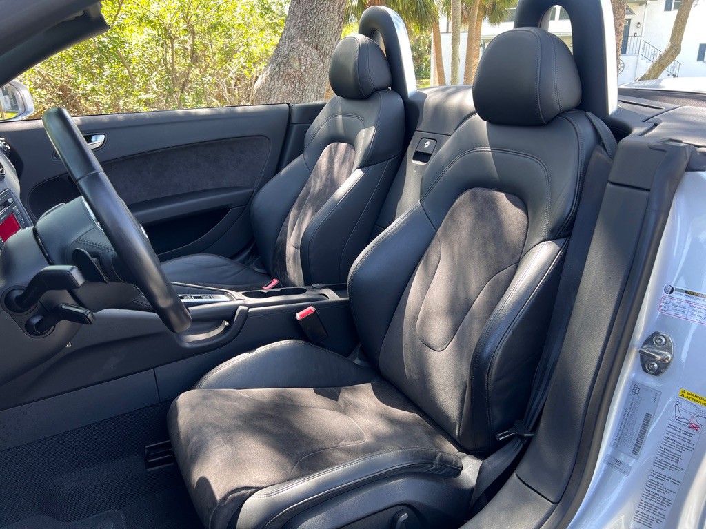 2008 Audi TT Image 11