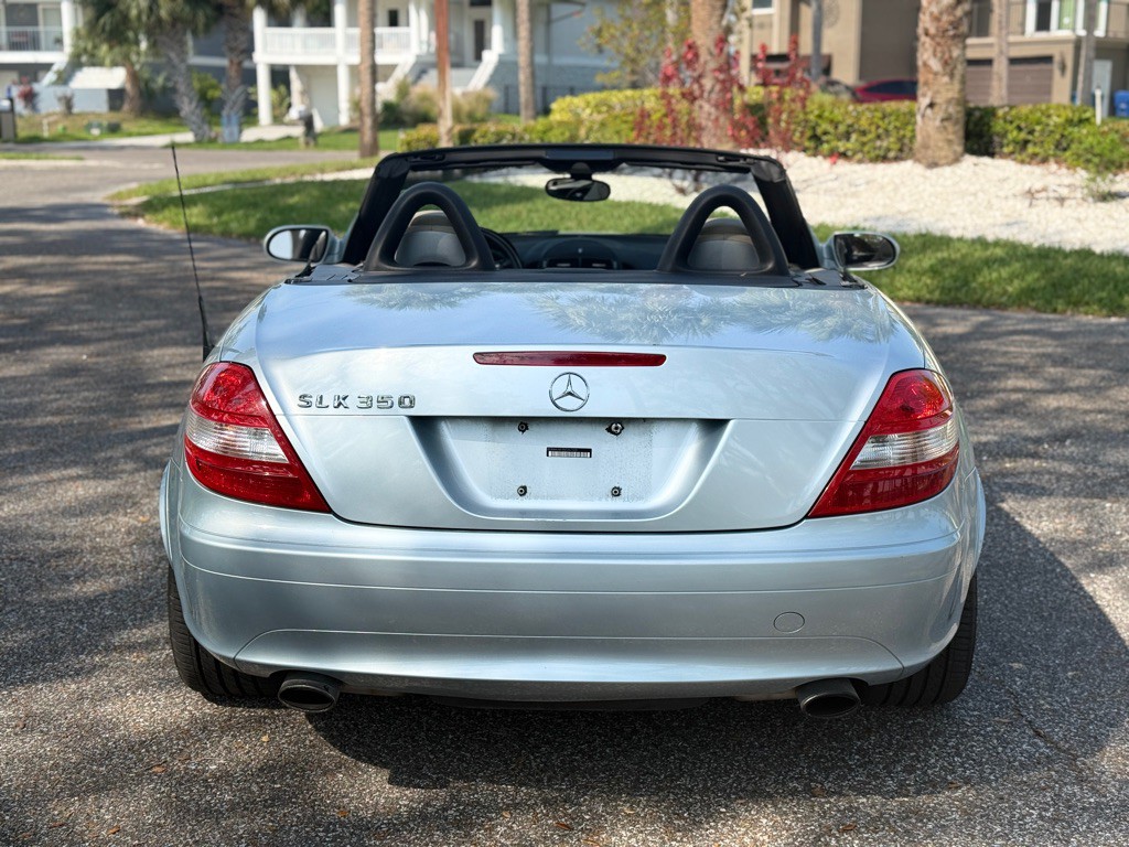 2005 Mercedes-Benz SLK-Class Image 5