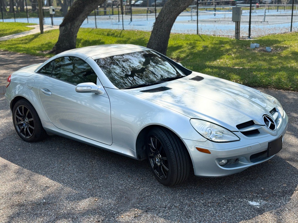 2005 Mercedes-Benz SLK-Class Image 19