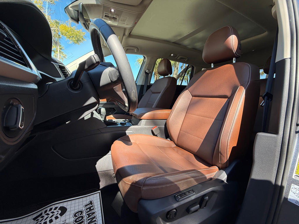 2021 Volkswagen Atlas Image 11